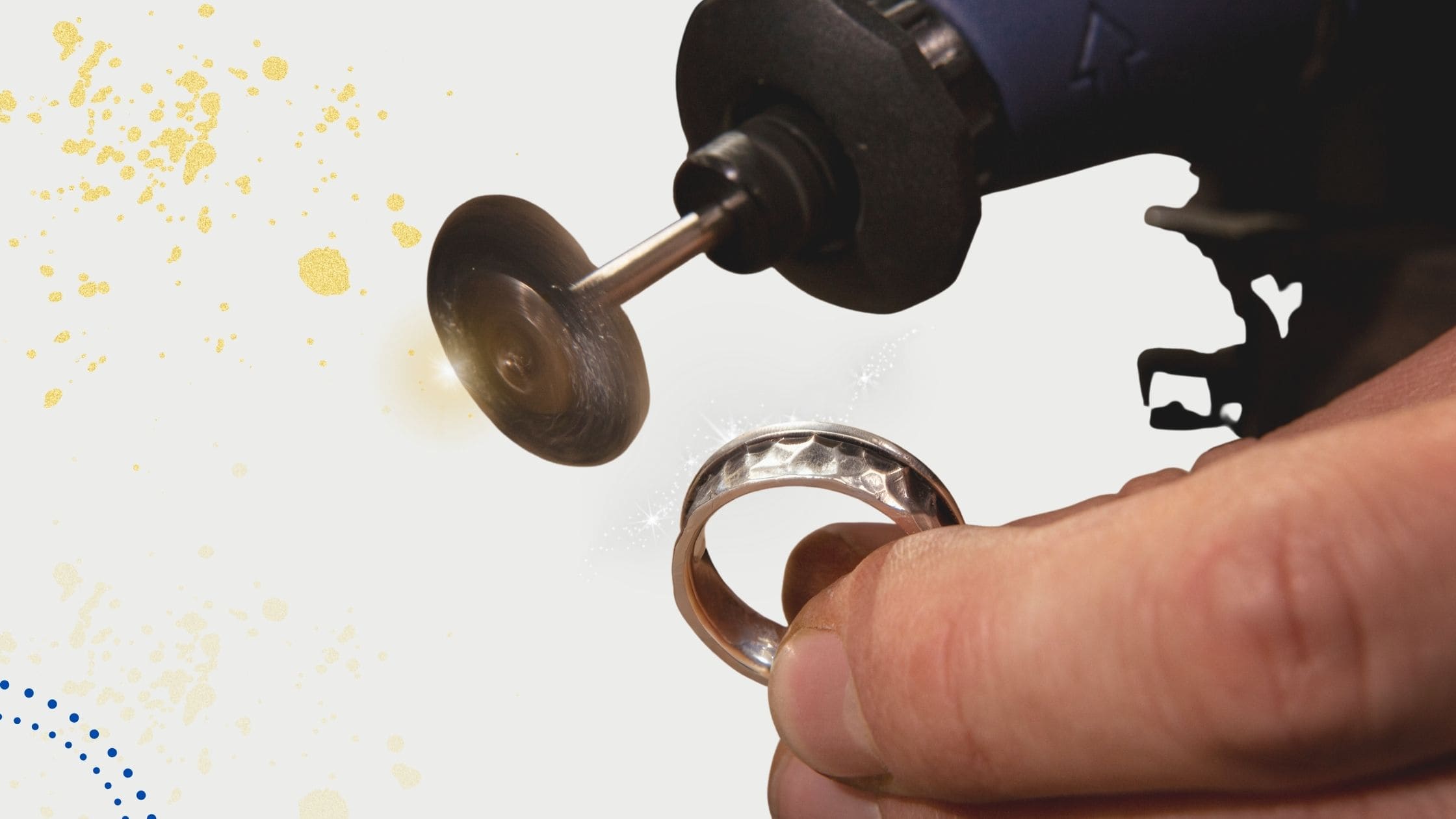 Lavorazione di un gioiello artigianale